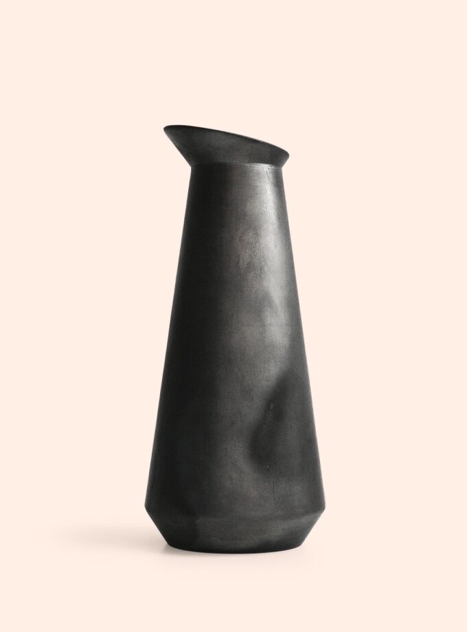 cantaro-handmade-black-ceramic-by-bisarro-damshop_table_ware_home_acessories